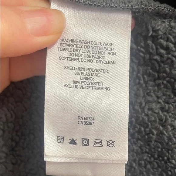 Columbia Women's Black Omni Wind Jacket - Picture 10 of 16